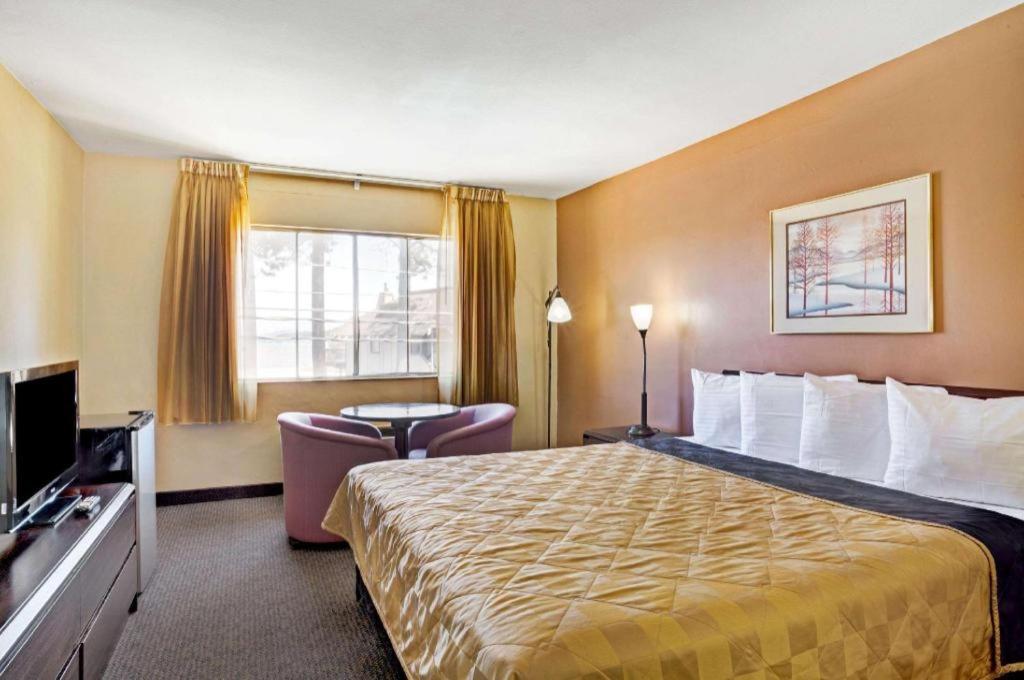 Howard Johnson By Wyndham South Lake Tahoe Dış mekan fotoğraf