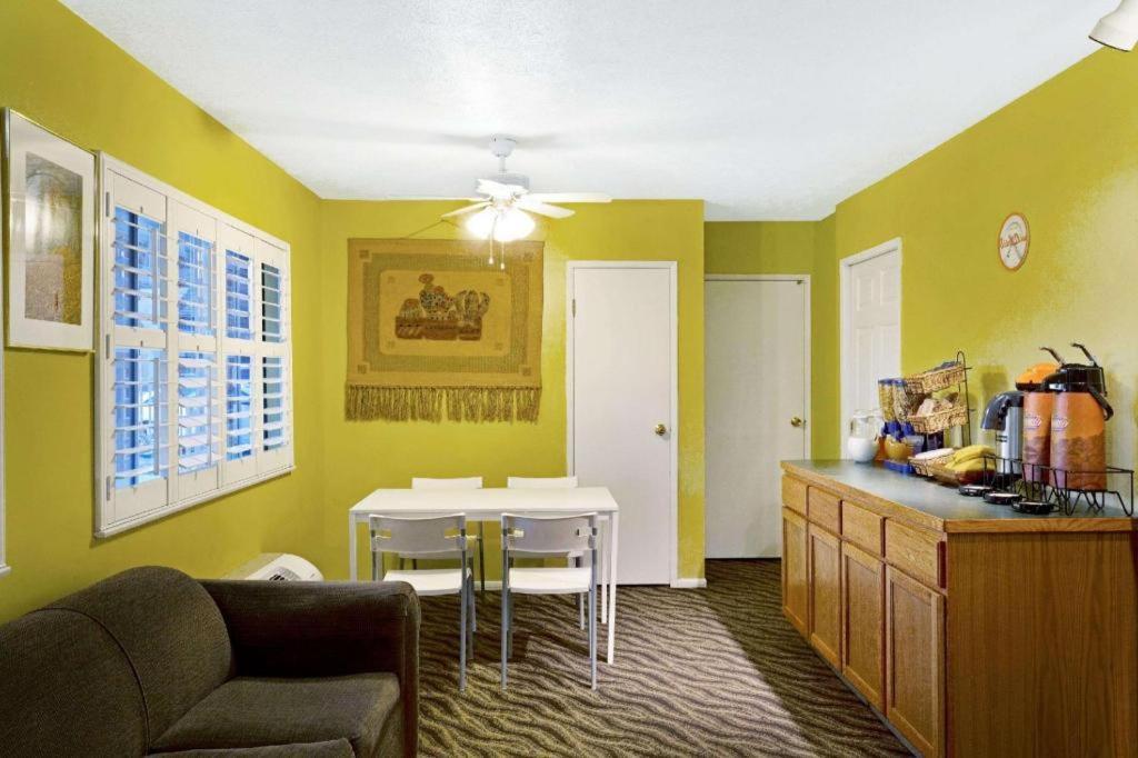 Howard Johnson By Wyndham South Lake Tahoe Dış mekan fotoğraf