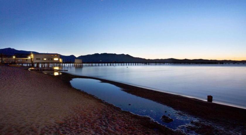 Howard Johnson By Wyndham South Lake Tahoe Dış mekan fotoğraf