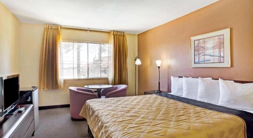 Howard Johnson By Wyndham South Lake Tahoe Dış mekan fotoğraf